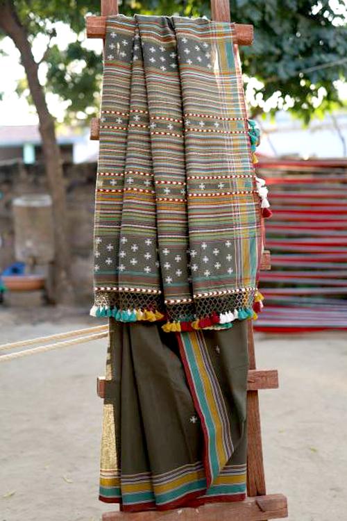 The Kutchi Extra Weft Weaving Cotton Saree Colour - Capulate Olive-10