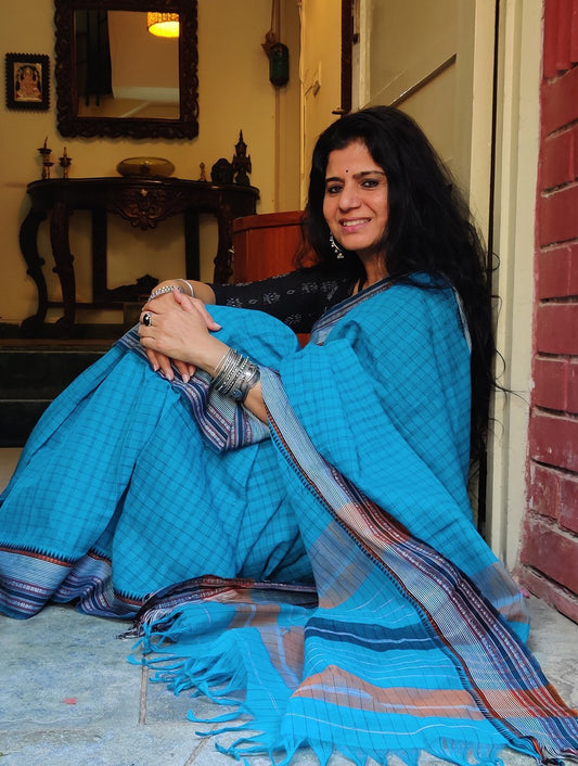 Vibrant in Blue. Handloom Fine Cotton Andhra Saree (With Blouse Piece)