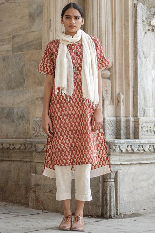 Bindani' Maroon Dabu Print Cotton Long Kurta