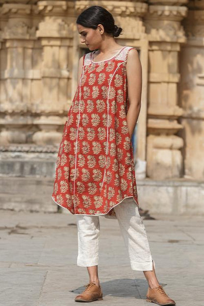 Biri' Maroon boat neck cut slv cotton kurta