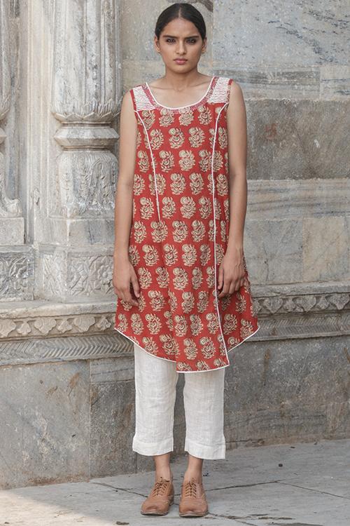 Biri' Maroon boat neck cut slv cotton kurta