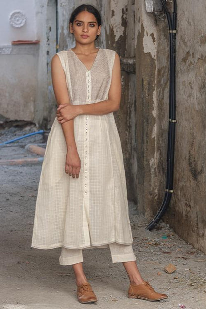 Nirali' White V neck long cotton kurta