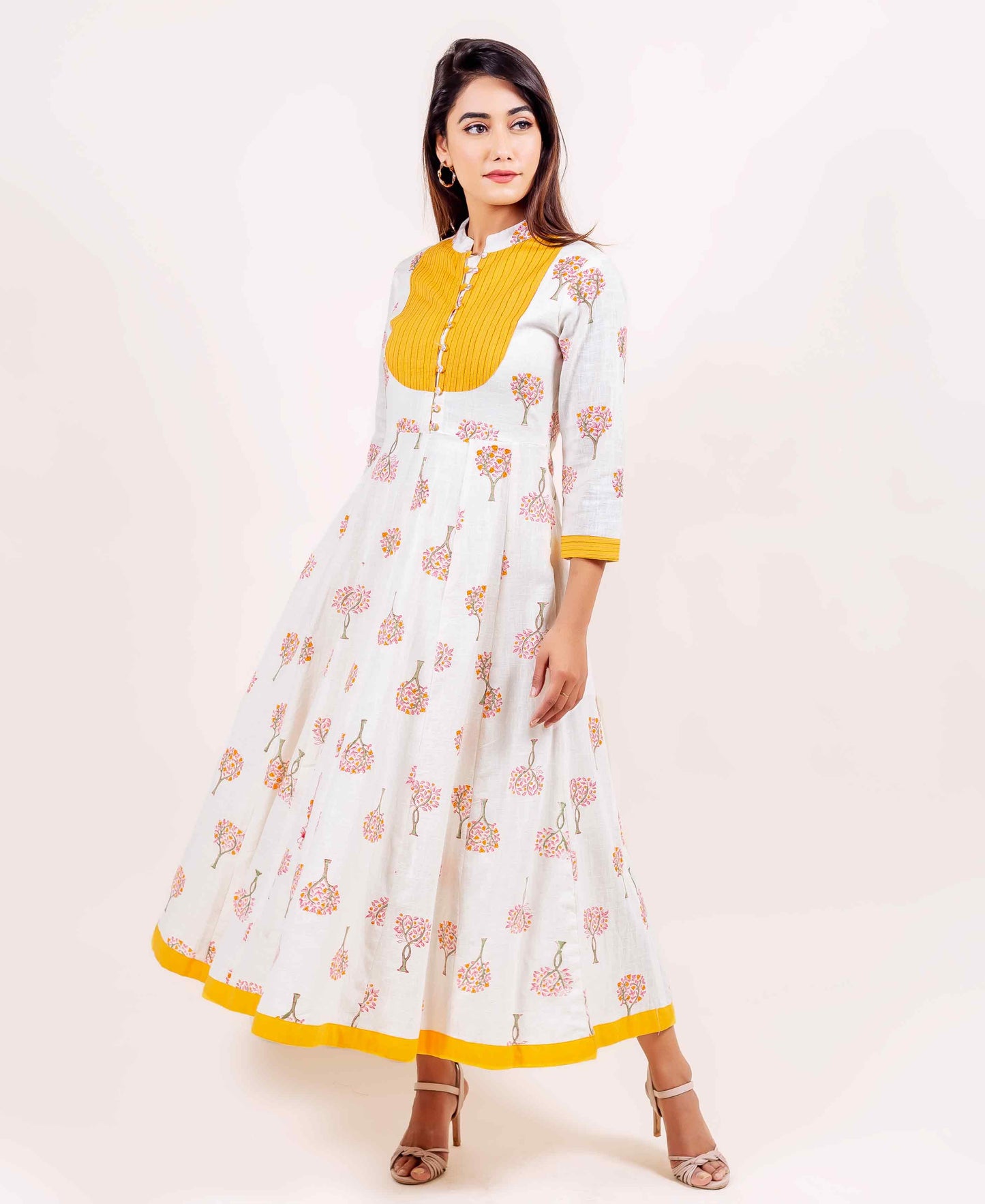 White and Yellow Hand Block Printed Cotton Kurta with Detailed Neckline