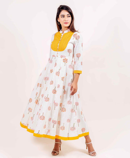 White and Yellow Hand Block Printed Cotton Kurta with Detailed Neckline