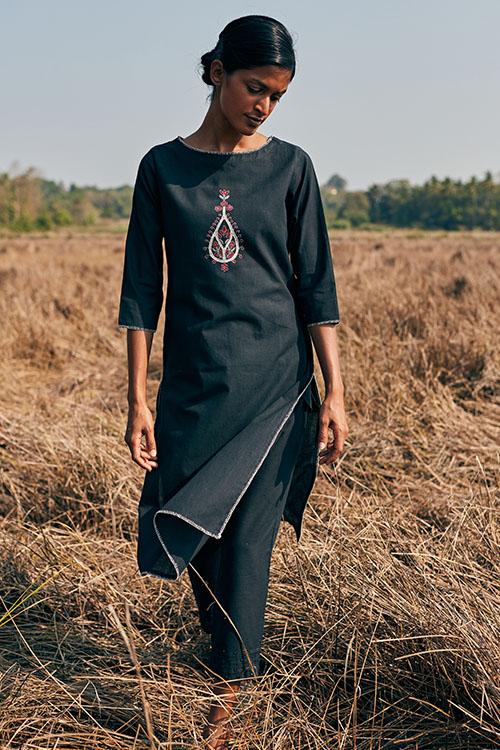 Aptitude' Hand Embroidered Mirror Work Pure Cotton Long Kurta