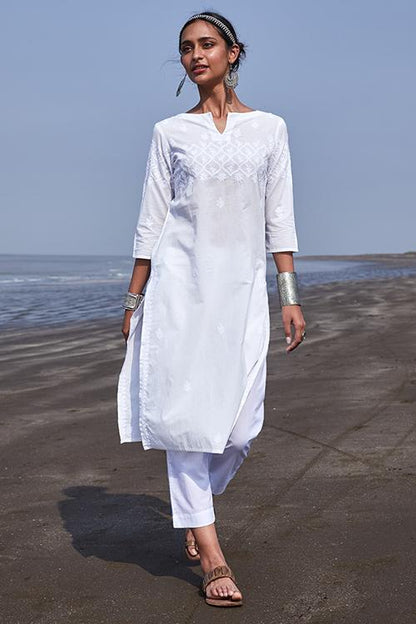 Shakira' Pure Cotton Chikankari Embroidered Long Kurta