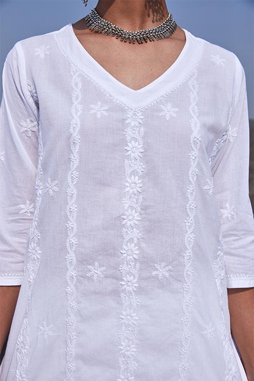 Aysa' Pure Cotton Chikankari Embroidered Long Kurta