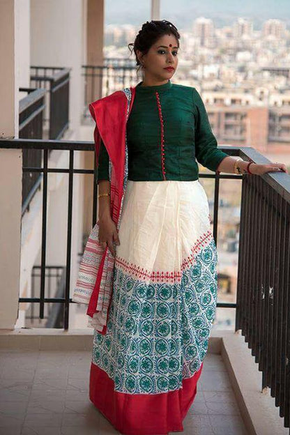 Studio Moya-LAALPAAD-JAALBUTA Saree