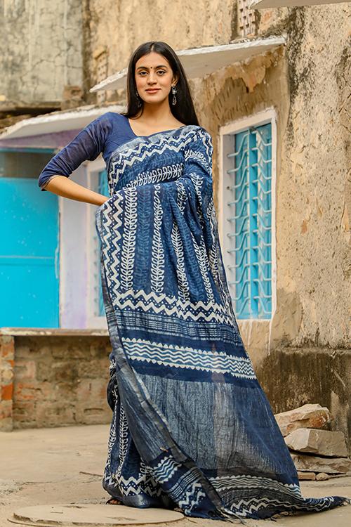 Ekparna: Life in a leaf : DABU INDIGO Handblock Printed Slub Cotton Saree