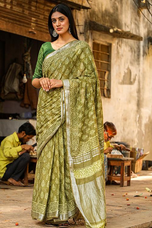 Princess: Kashish Dabu Handblock Print Cotton Slub Saree