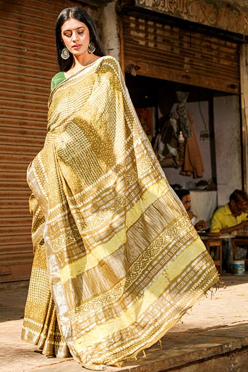 Wood Carvings: Kashish Dabu Handblock Print Cotton Slub Saree