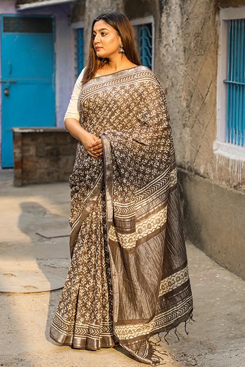 The Earth's Own : Kashish Dabu Handblock Print Cotton Slub Saree