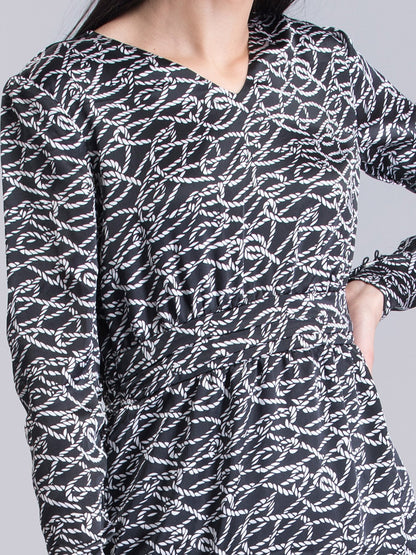 Satin Printed Front Slit Shift Dress - Black and White