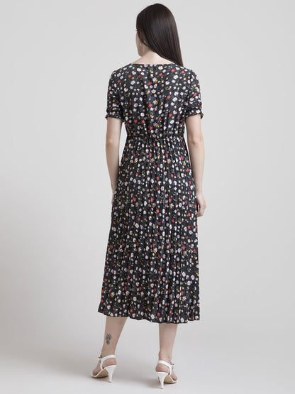 Sweetheart Neck Ditsy Fit and Flare Dress - Black