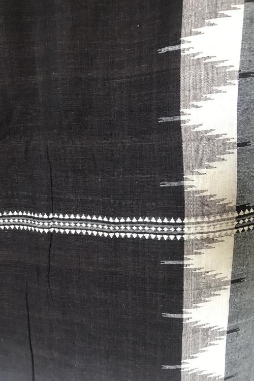 Kotpad' Tribal Odisha Handloom Cotton Coffee/ Off white Saree