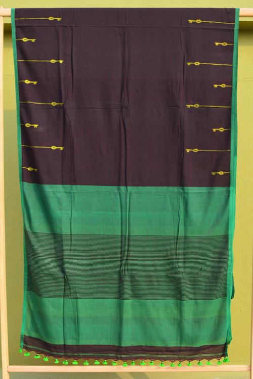Bengal Handloom Contemporary Jamdani Design Cotton Yellow-Brown Saree.