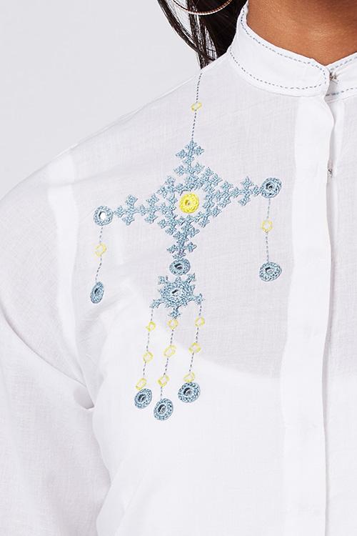 White Aster' Embroidered Cotton Cambric Kurta
