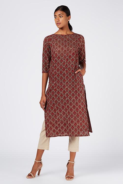 Allure' Embroidered Cotton Ajrakh Kurta