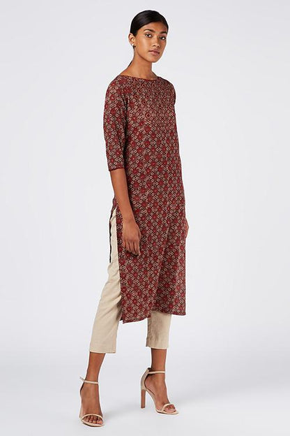 Allure' Embroidered Cotton Ajrakh Kurta