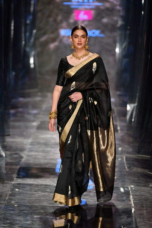 Valiba Black Jacquard Silk Saree with Woven Broad Border and Pallu By saree.com