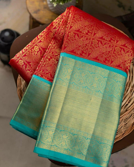 Valiba Fabulouns Rich Pallu & Jacquard Work On All Over The Saree