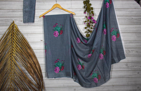 Valiba Beautiful  Floral Cotton Digital Printed  Sarees