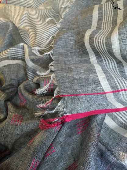Broken pink
