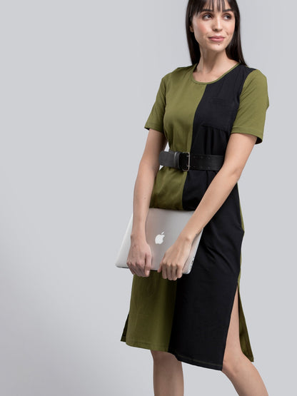 Cotton Round Neck Colour Block Knitted Shift Dress - Green and Black