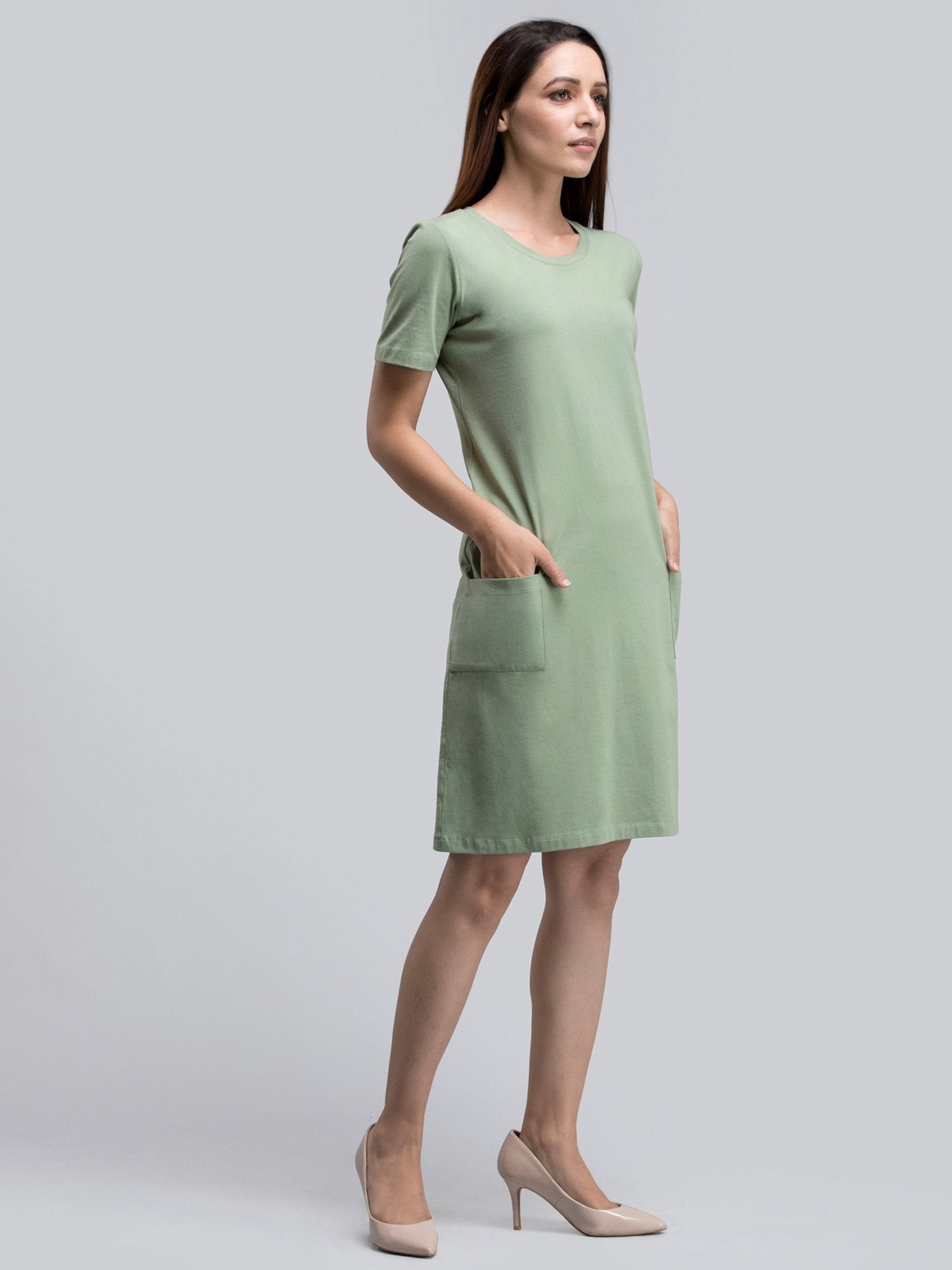 Cotton Round Neck Knitted Shift Dress With Pockets - Green