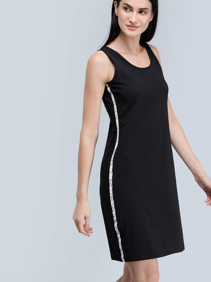 Cotton Scoop Neck Knitted Shift Dress - Black