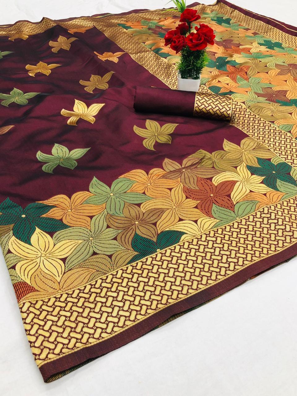 Valiba  Floral Beautiful Rich Pallu And Jacquard Saree