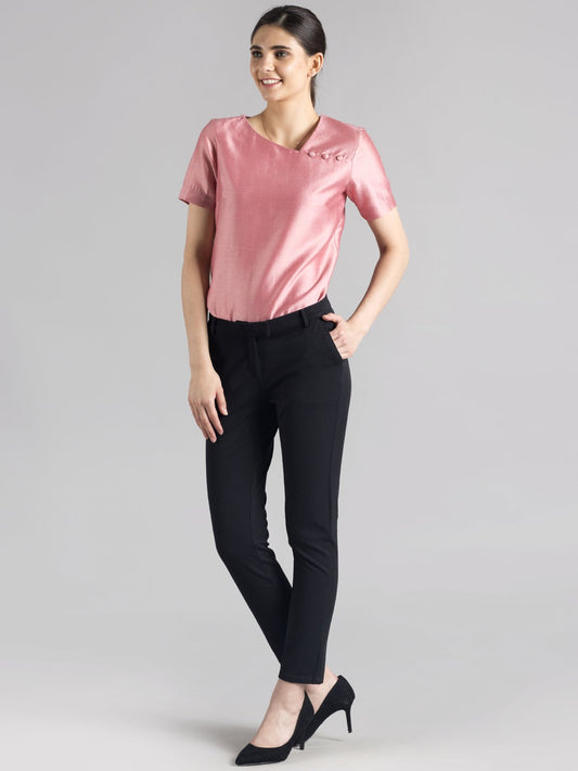 Essential Comfort Crop Pants - Black