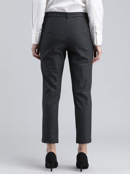 Essential Stretch Houndstooth Pants - Black and Grey