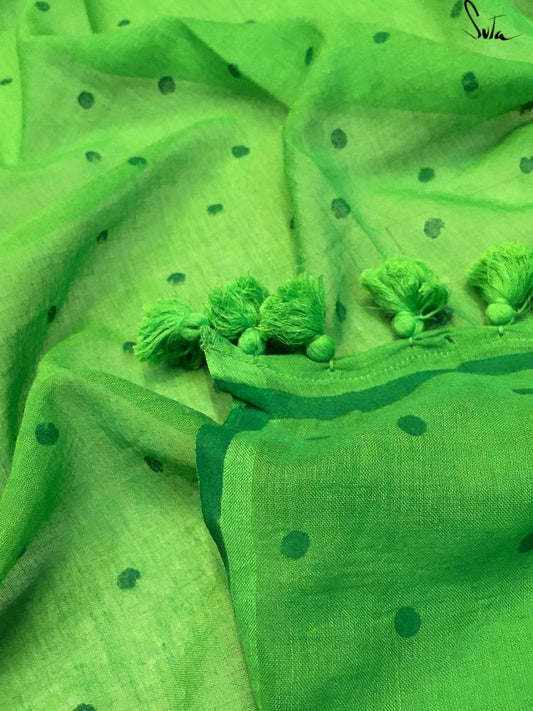 Green dimpled dots