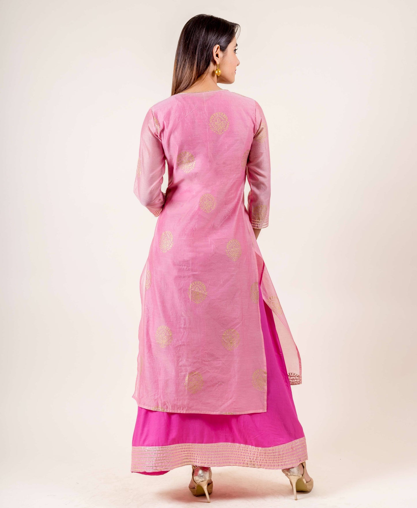 Tasseled Chanderi Pink With Gold Gota Print