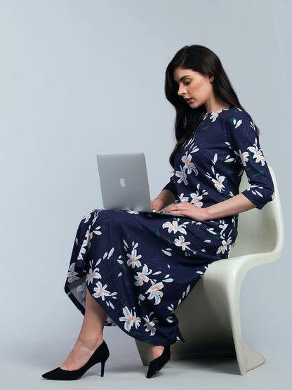 Keyhole Neck Floral Midi Dress - Blue and White