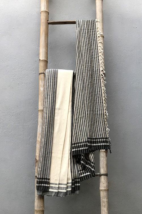 Manjushree' Handwoven Cotton-Silk Stripe Saree-26