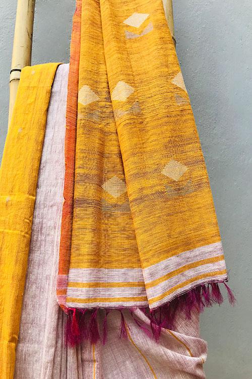 Damini' Handwoven Extra Weft Cotton-Silk Saree-30