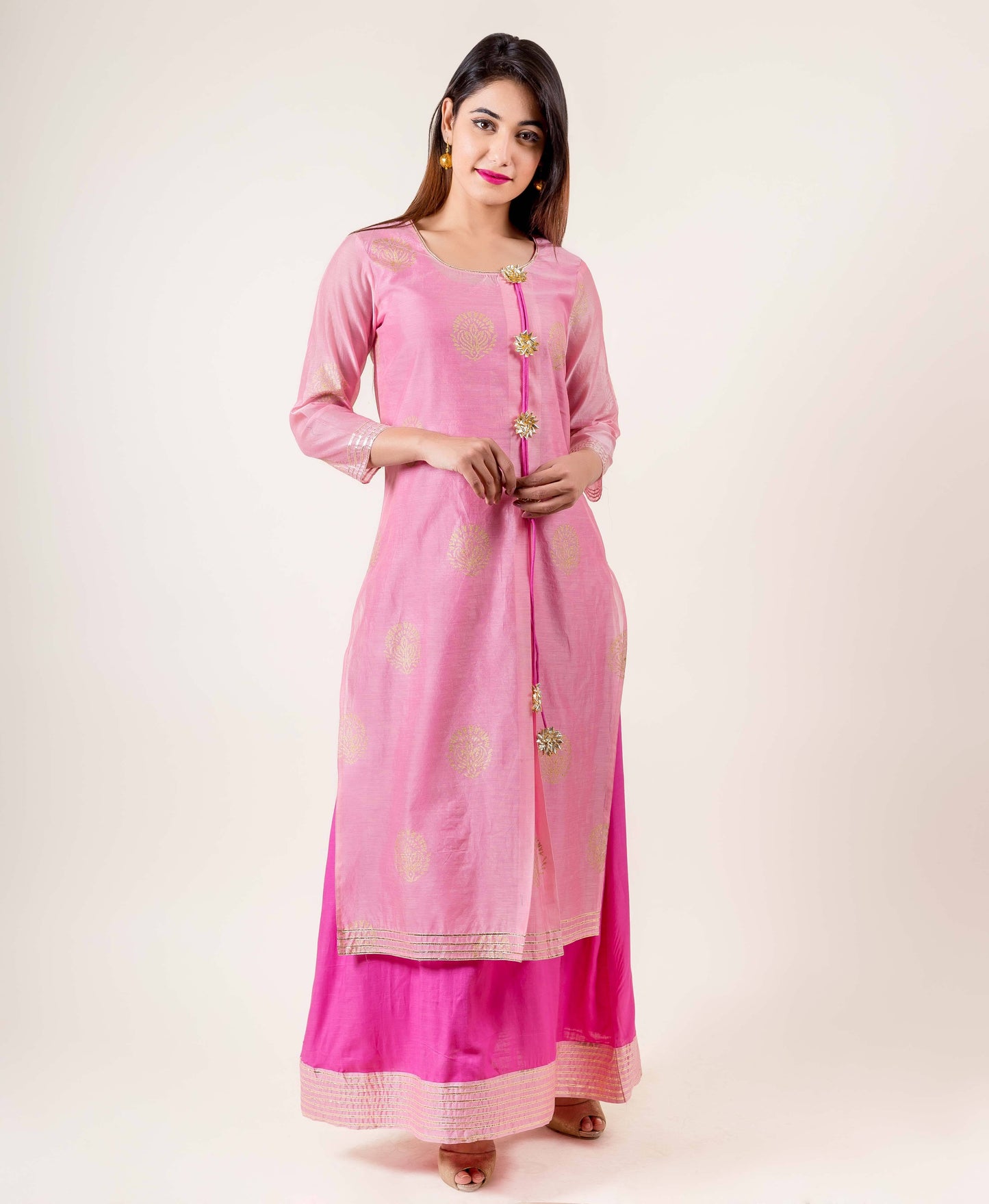 Tasseled Chanderi Pink With Gold Gota Print