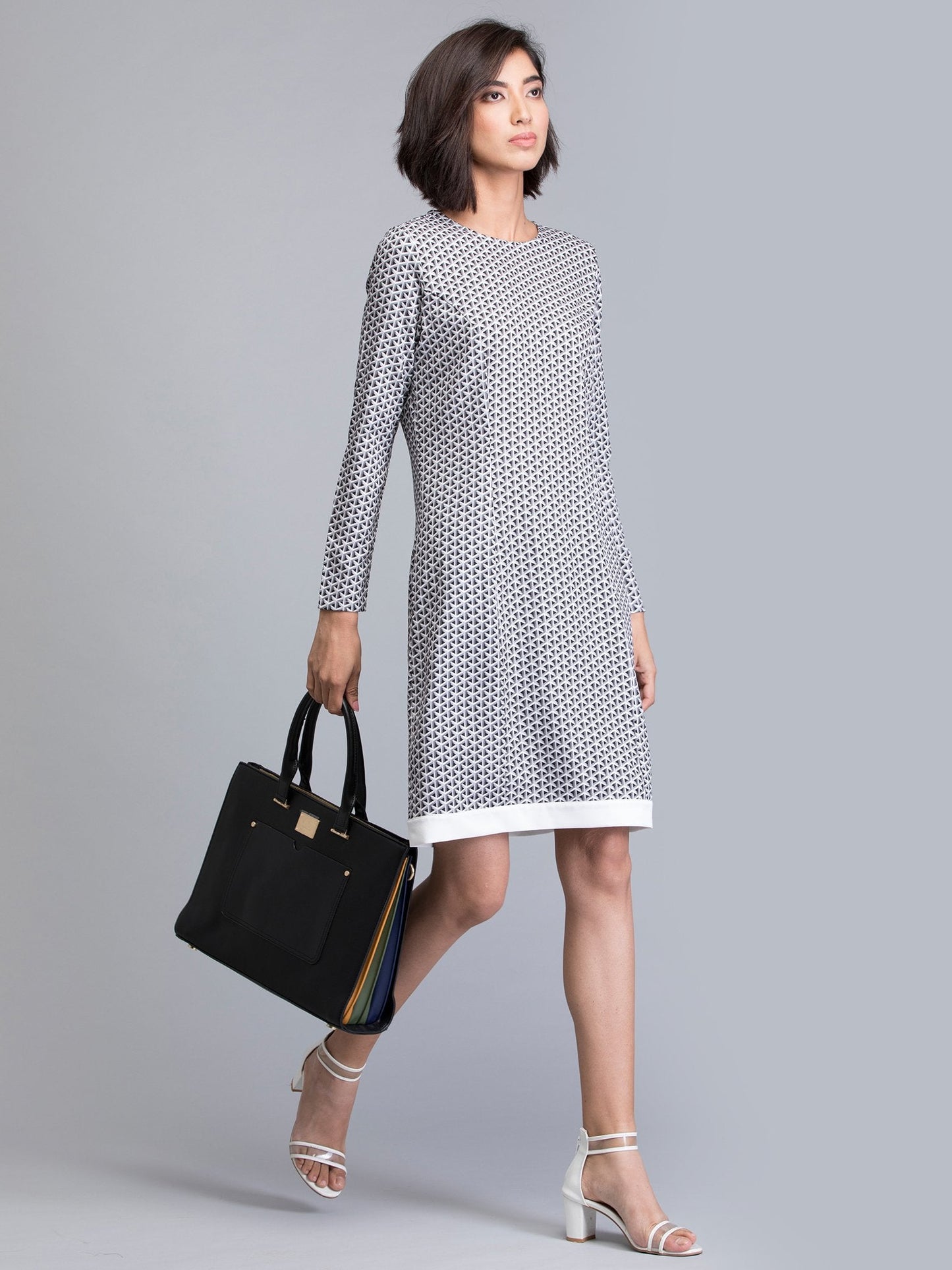 Round Neck Geometric Print Shift Dress - Grey