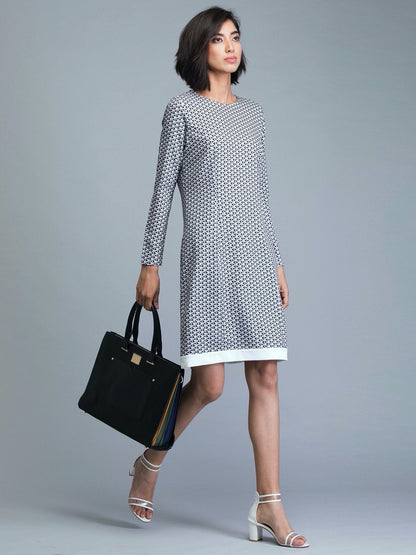 Round Neck Geometric Print Shift Dress - Grey