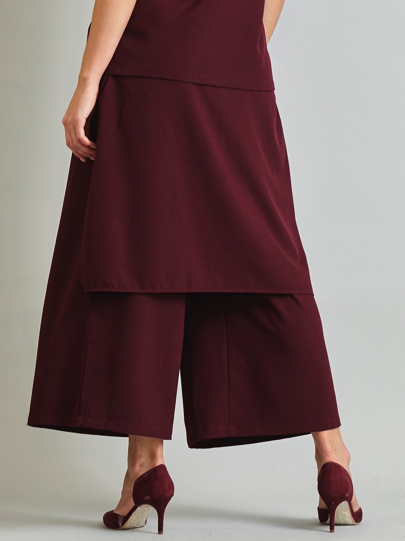 Back Overlay Pleated Wide Leg Culottes - Maroon