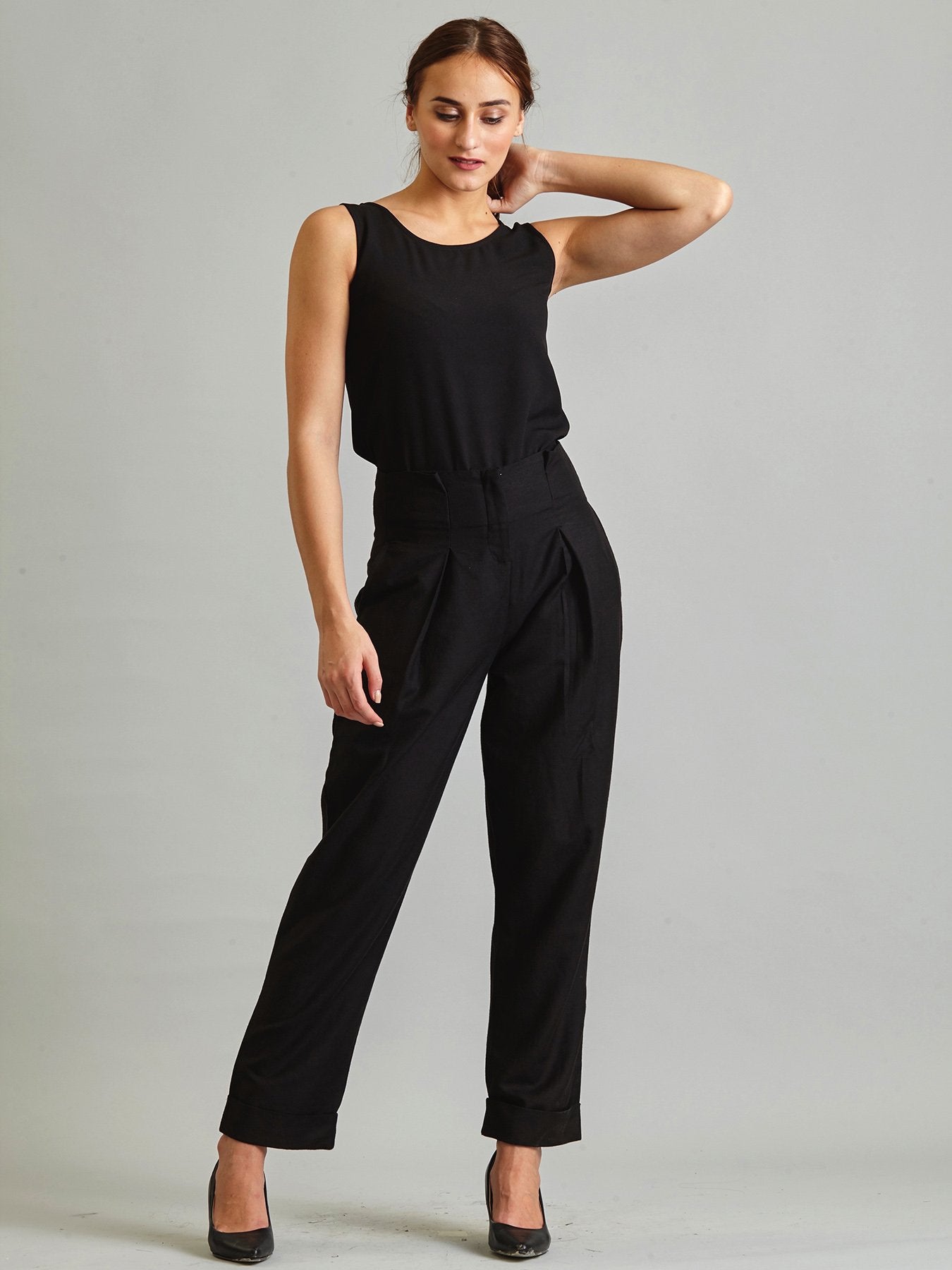 Knife Pleat Straight Turn-up Trousers - Black