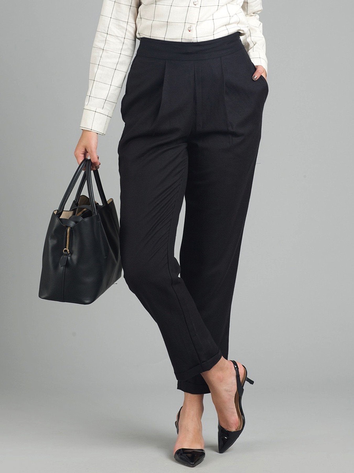 High Waist Side Zipper Turn Up Trousers - Black