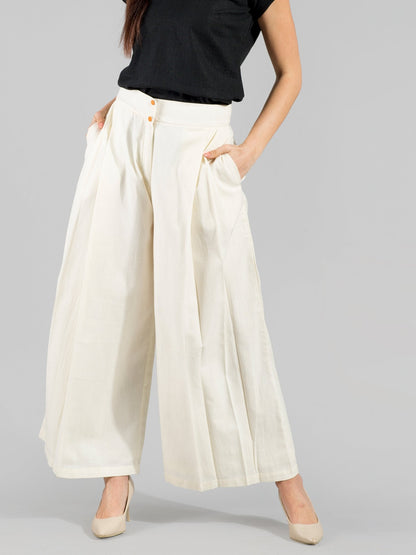 Pleated Wide Legged Pants - Ivory