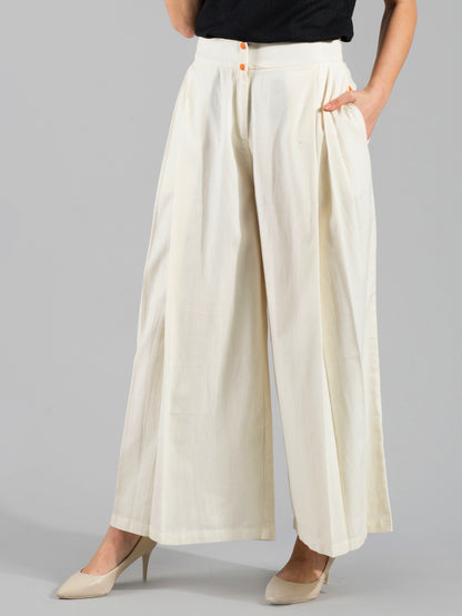 Pleated Wide Legged Pants - Ivory