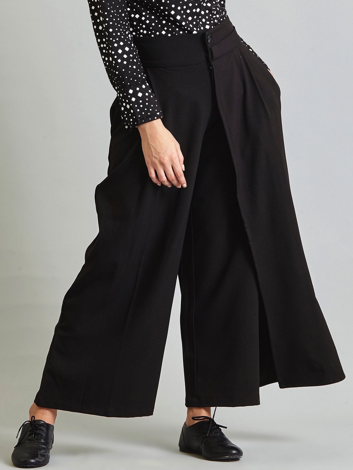 Pleated Wide Leg Asymmetric Back Overlay Trouser - Black
