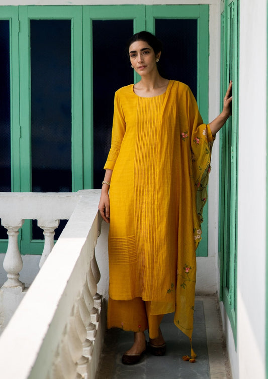 Amber Kurta with Applique Dupatta