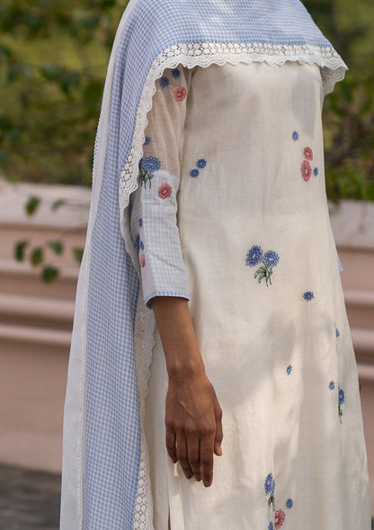 Butter Applique Kurta Set