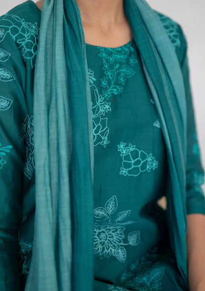 Jade Aari Work Kurta Set